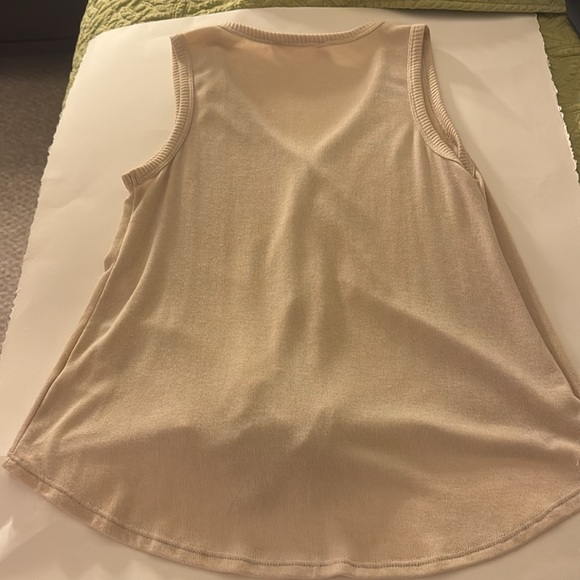 Tank top - Picture 3 of 3